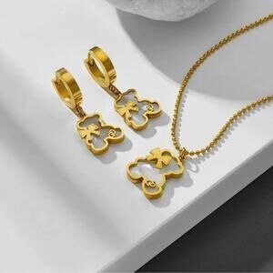 18K Gold Plated CD Bear Pendant Necklace and Earrings Set